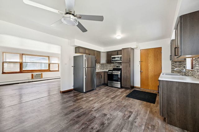 Building Photo - 916 Elder Rd