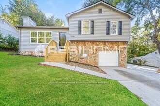 Building Photo - 11089 Shannon Cir