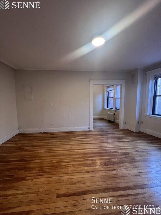 Foto del edificio - Charming & Spacious 1BR Near Harvard Squar...