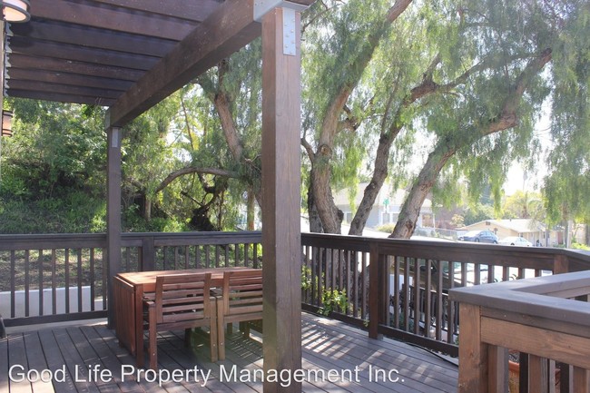 Foto del edificio - 2 br, 1 bath House - 1301 33rd Street