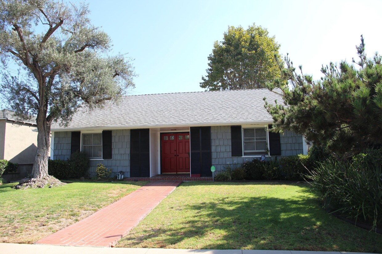2610 Coolidge Ave, Los Angeles, CA 90064 House Rental in Los Angeles