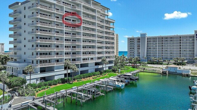 Foto del edificio - 725 Gulf Shore Dr