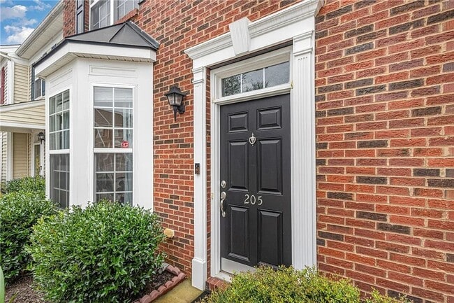 Building Photo - Mauldin Home Available Now!