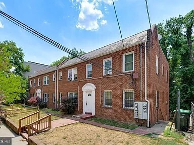 Building Photo - 463 Orange St SE