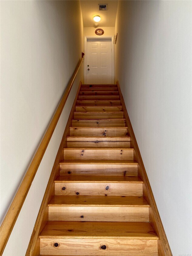 Foto principal - 259 Glen Cove Ave