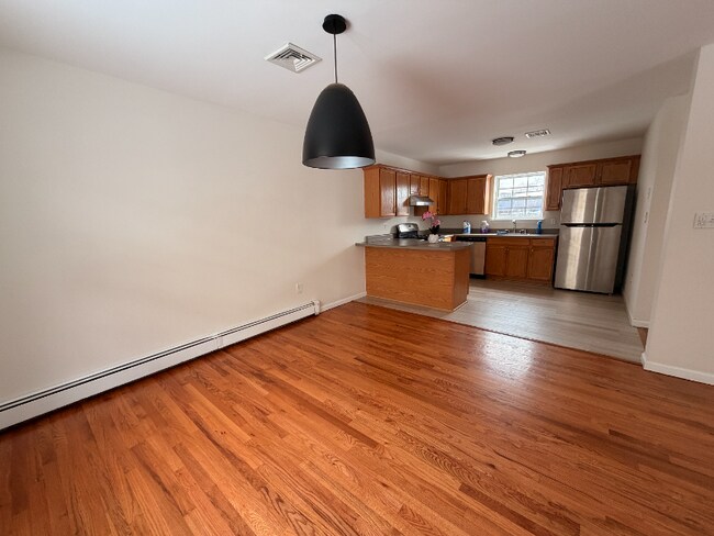 Foto del edificio - 219 Mary Lou Ave