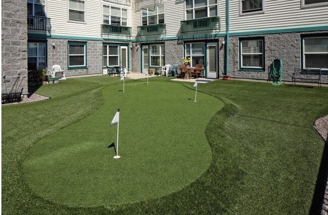 Building Photo - 11939 NE Davis St