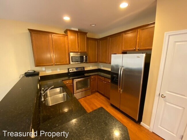 Building Photo - 3 br, 2.5 bath House - 1613 Holly Grove Way