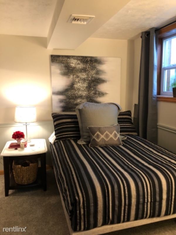 Primary Photo - 1 br, 1 bath Apartment - 227 E 10thStreet