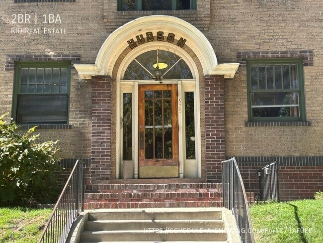 Foto del edificio - 975 N Washington St