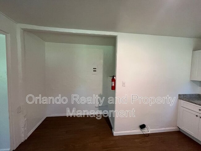 Foto del edificio - 1345 Winnifred St