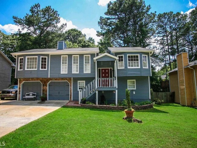 Building Photo - 1750 Kristi Dr