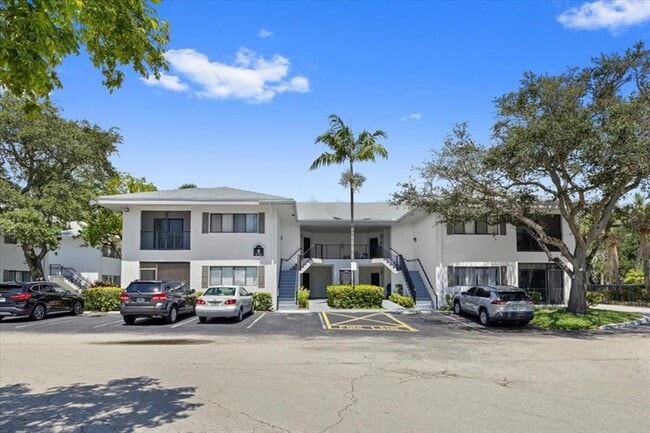 Foto del edificio - 2445 SW 18th Terrace