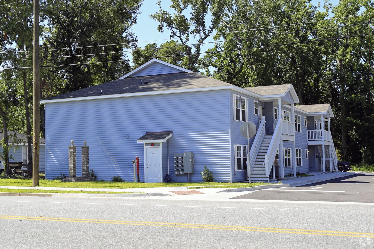 Apache Cove Apartments Savannah, GA