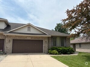 Building Photo - 23025 Bussey Dr