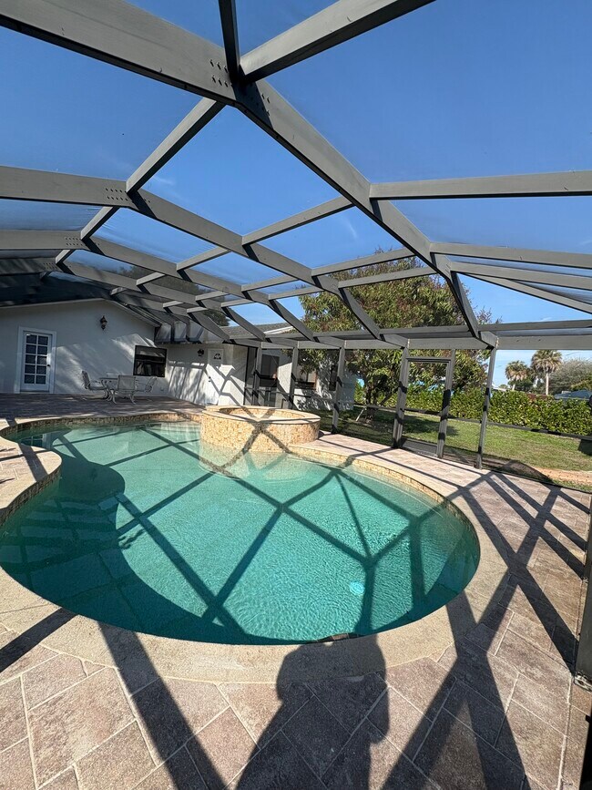 Foto del edificio - 27989 Lance Dr