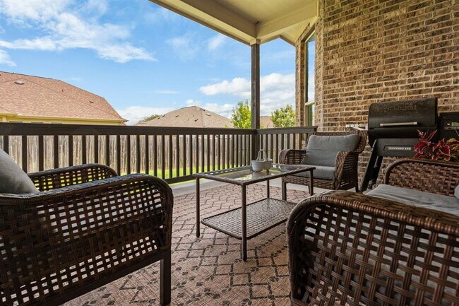 Building Photo - 1113 Hartman Dr