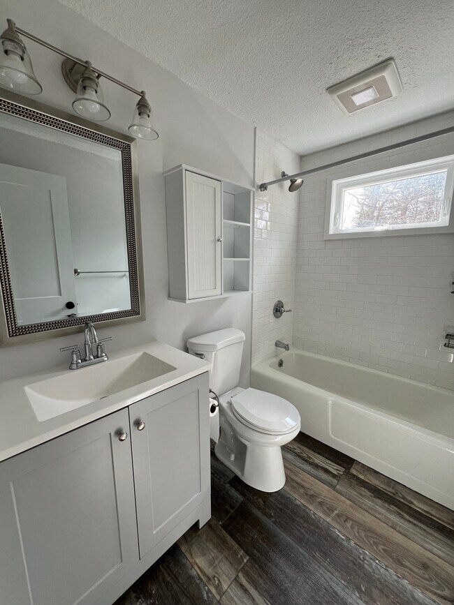 Foto del edificio - 97 Bates St