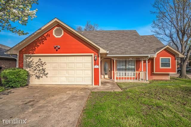 Foto principal - 4 br, 2 bath House - 791 Evelyn Drive