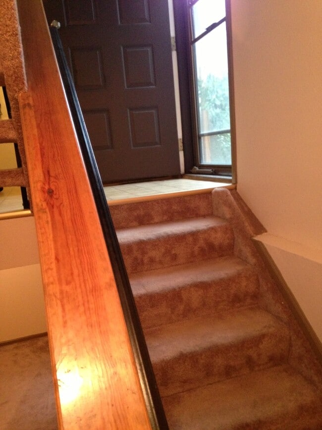 Building Photo - 7522 Madrid ct