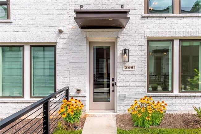 Foto del edificio - 306 Gibson St SE
