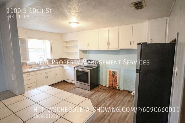 Building Photo - Great 3 Bedroom, 1 Bath in Slaton!