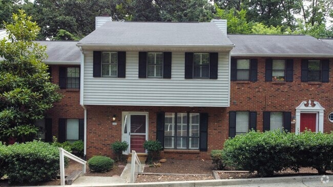 Building Photo - 2380 Newport Lndg