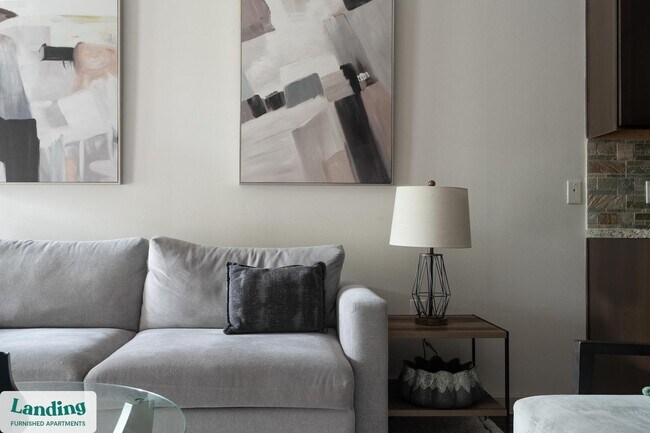 Building Photo - 10800 Lakeline Blvd