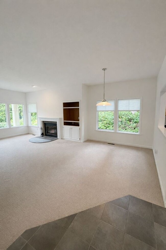 Building Photo - 2 Bed, 2 Bath Serene Waterfront Port Ludlow Condo For Rent!