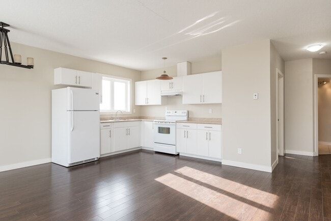 Building Photo - Cascia