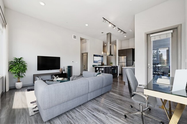 Building Photo - Outlook DTC