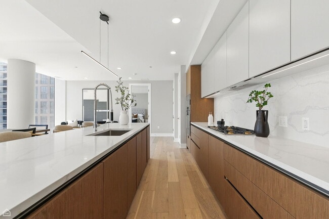 Building Photo - 146 W Erie St