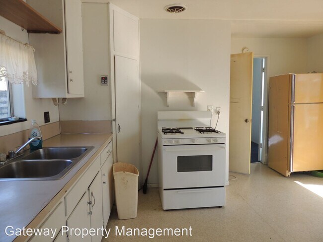 Building Photo - 1 br, 1 bath House - 722 W Franklin St.