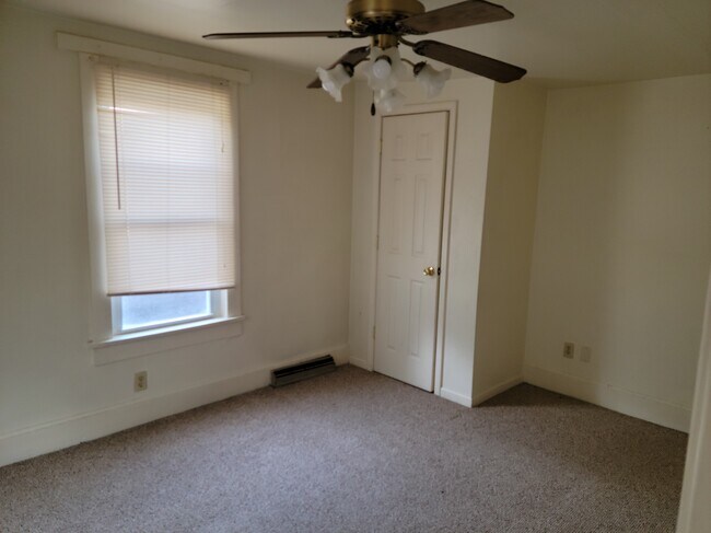 Living room - 305 1st St