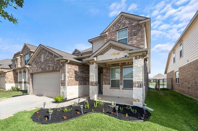 Building Photo - 24902 Puccini Pl