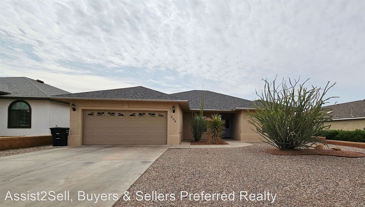 Primary Photo - 4 br, 2 bath House - 204 Ascot Parade