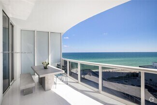 Building Photo - 15901 Collins Ave