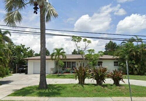 Building Photo - 1106 Banana River Dr