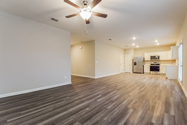 Building Photo - 525 Knightsbridge Ln