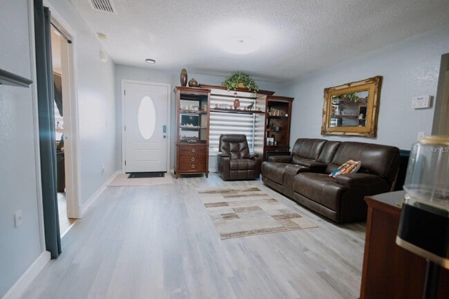 Foto del edificio - 222 Trailview Way