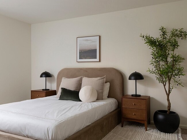 Building Photo - The Crest at Princeton Meadows