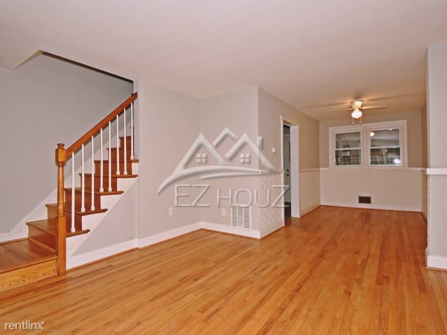 2 br, 1.5 bath Apartment 4108 Eastmont Ave Condo for Rent in