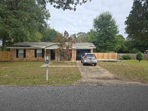 Building Photo - 4752 Pecanwood Pl