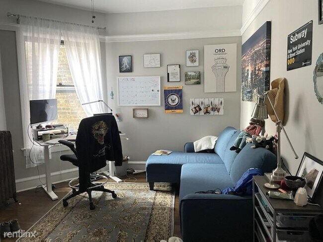 Building Photo - 2 br, 2 bath Condo - 3741 N Pine Grove Ave