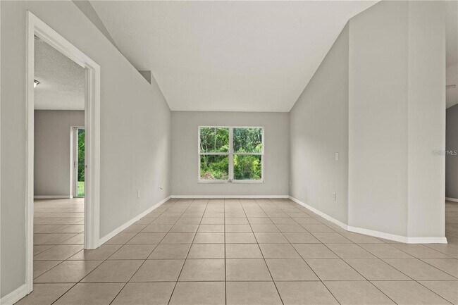 Building Photo - 145 Pompei Dr