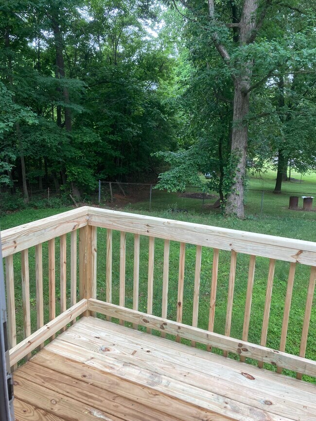 Building Photo - Zelma