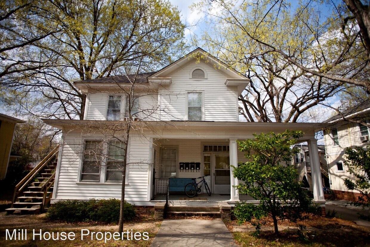 Primary Photo - 2 br, 1 bath House - 212 McCauley St #2 Ap...