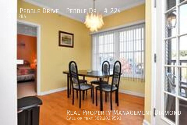 Building Photo - Fully Furnished! Rehoboth Beach Condo, clo...