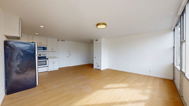 Building Photo - 1507 Carol Ave