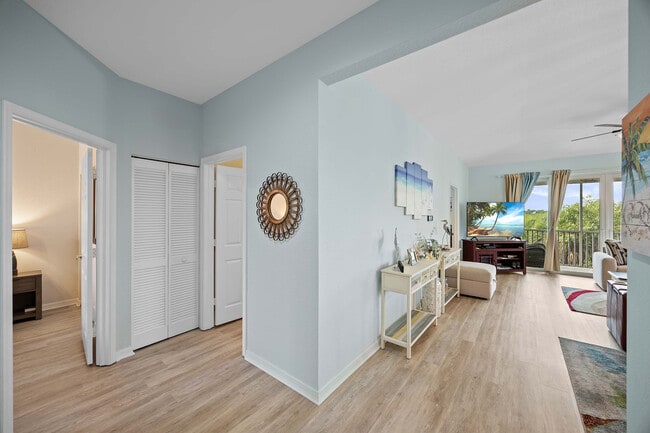 Foto del edificio - 8365 Whisper Trace Way